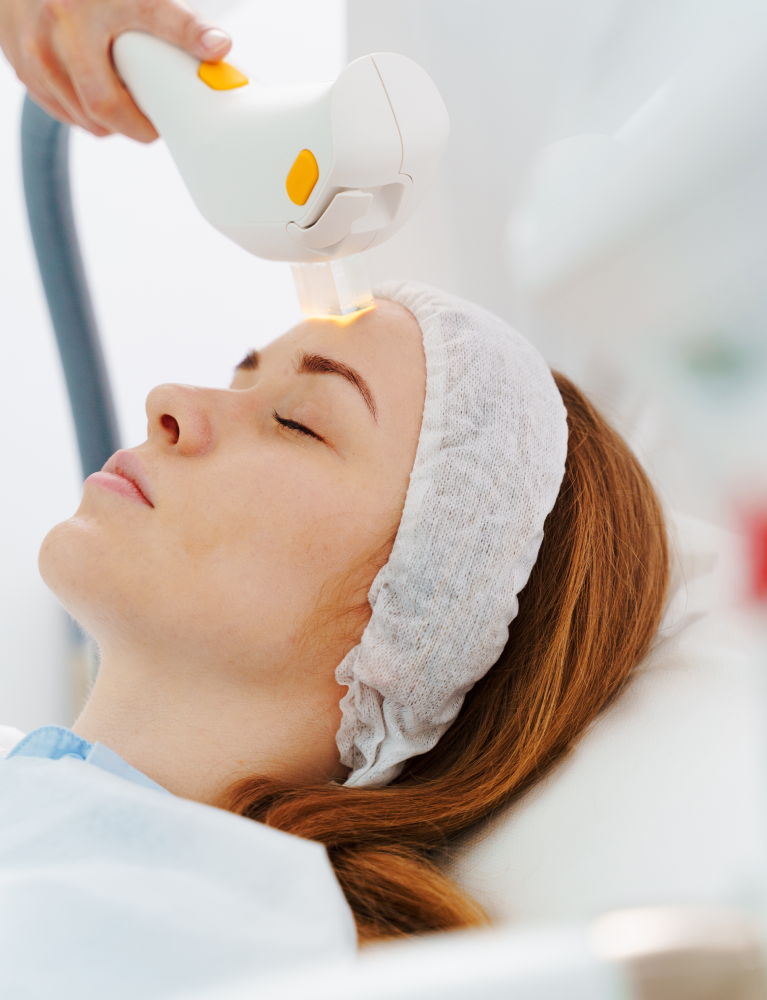 Dermatologist performing Laser Pigmentation Treatment in Chennai to reduce dark spots, sun damage, melasma, and uneven skin tone for a clearer complexion.